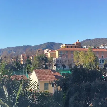 Sun Flat Apartment Rapallo
